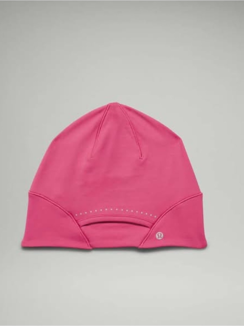 NWT lululemon run for it all beanie. Color pink lychee.